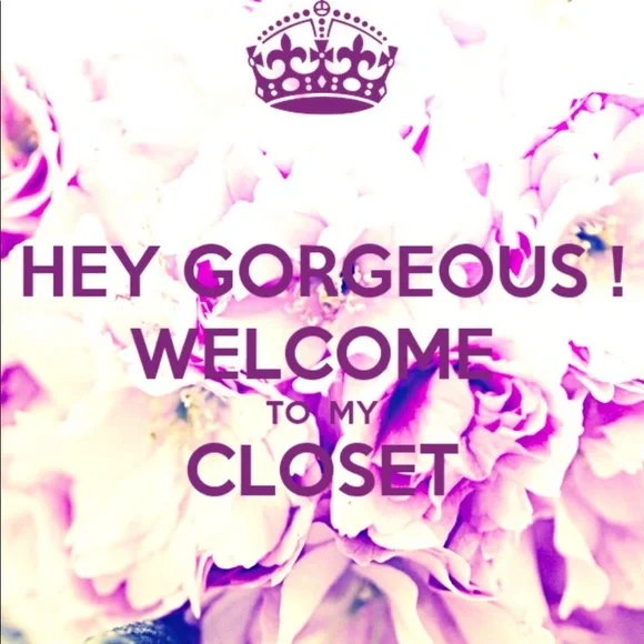 $15+ starts!FREE PEOPLE, AERIE and 80 SKIMS bras! At 4:30 Pm pacific time - Picture 12 of 14